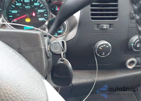 2010 Chevrolet Silverado 1500 Lt z USA, uszkodzony, nr VIN 1GCSKSE30AZ288469